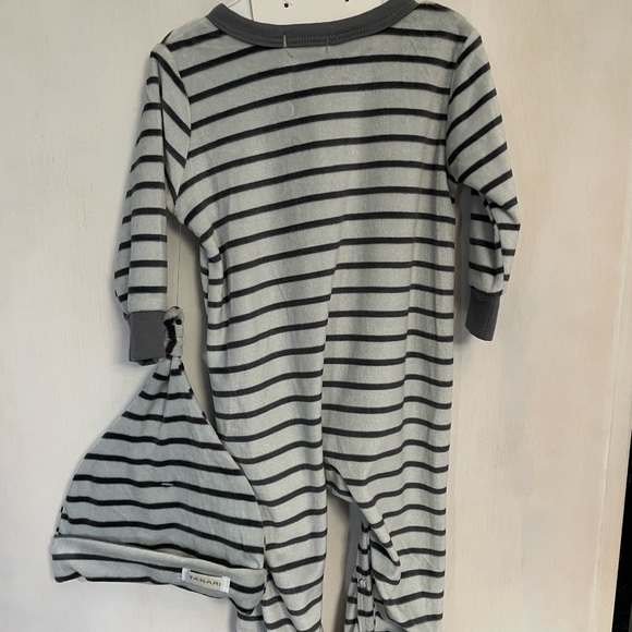 Tahari Baby Onesie - Picture 2 of 2